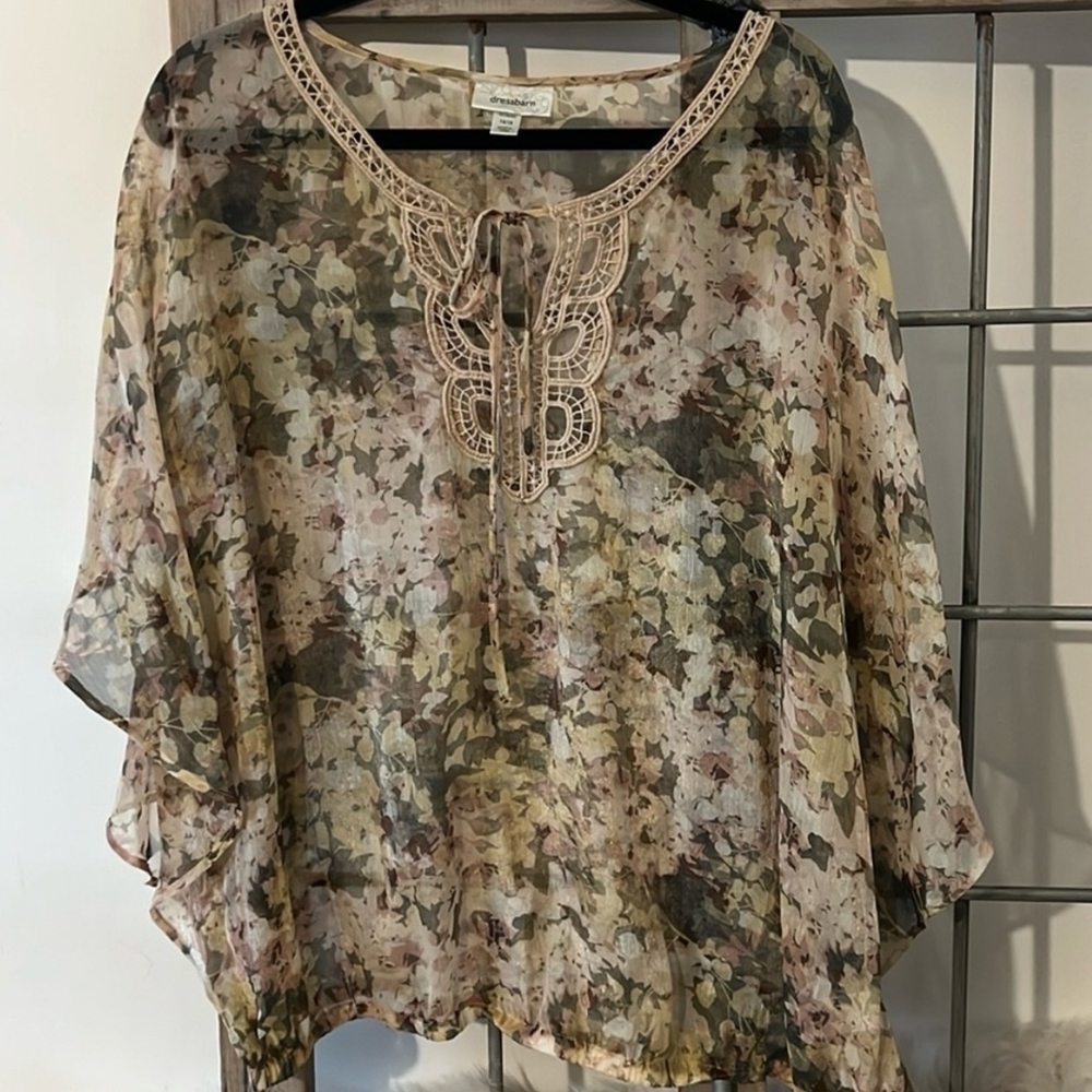 Floral Lace-Trimmed Women's Top